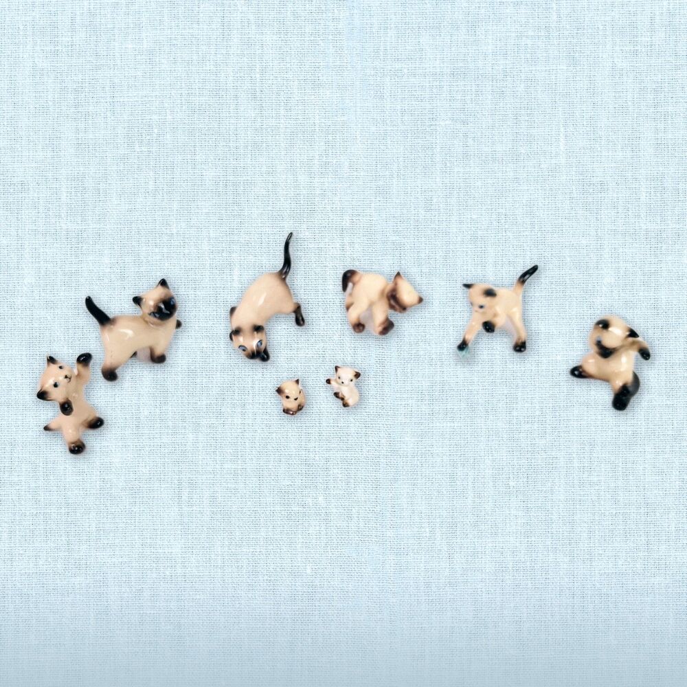 Lot of 8 Vintage Miniature Ceramic Siamese Cats Kittens Figurines 1950 MCM Japan